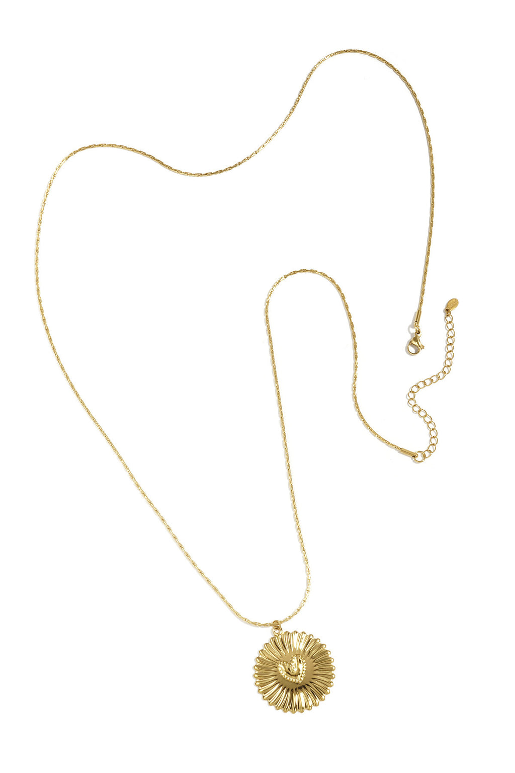 Necklace with flat details and large pendant